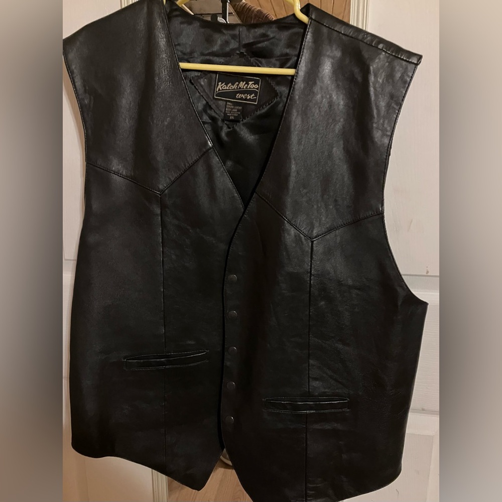 Kaktus Men's Black Leather Vest